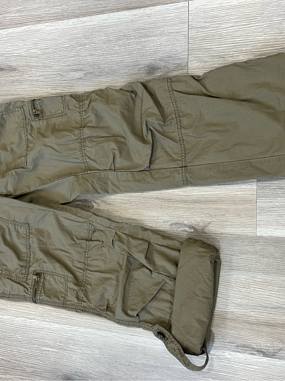 Michael Kors Olive Cargo Trousers with Zip Pockets - Picture 6 of 13